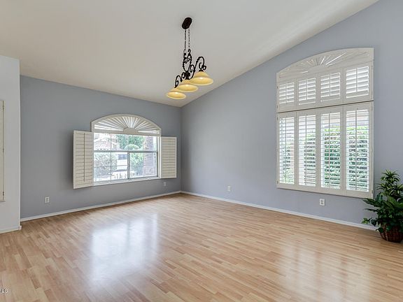 4th image of 4096 W Dublin St