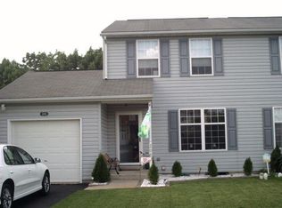 2050 Clover Mill Rd, Quakertown, PA 18951