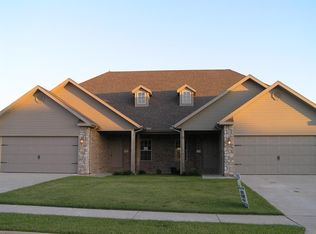 3103 Windrift Ave #2, Bentonville, AR 72712