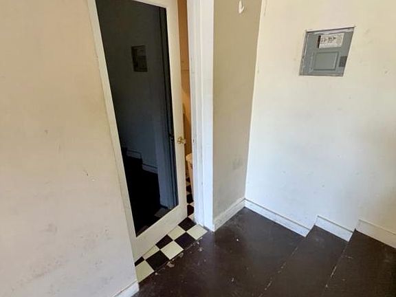3rd image of 68 W Main St