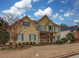 230 Olympic Dr, Fayetteville, GA 30215