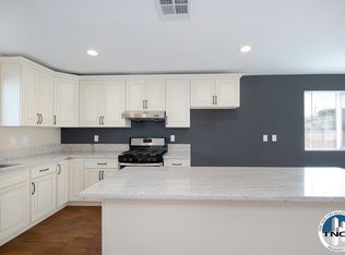 414 E 127th St, Los Angeles, CA 90061