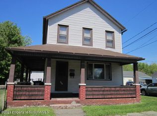 631 Penn Ave, Mayfield, PA 18433