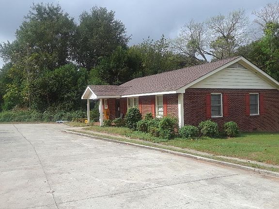 2nd image of 120 Floyd Ave #120
