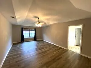 1810 Twin Pine Blvd — Photo 19