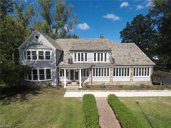2nd image of 35311 Lake Shore Blvd