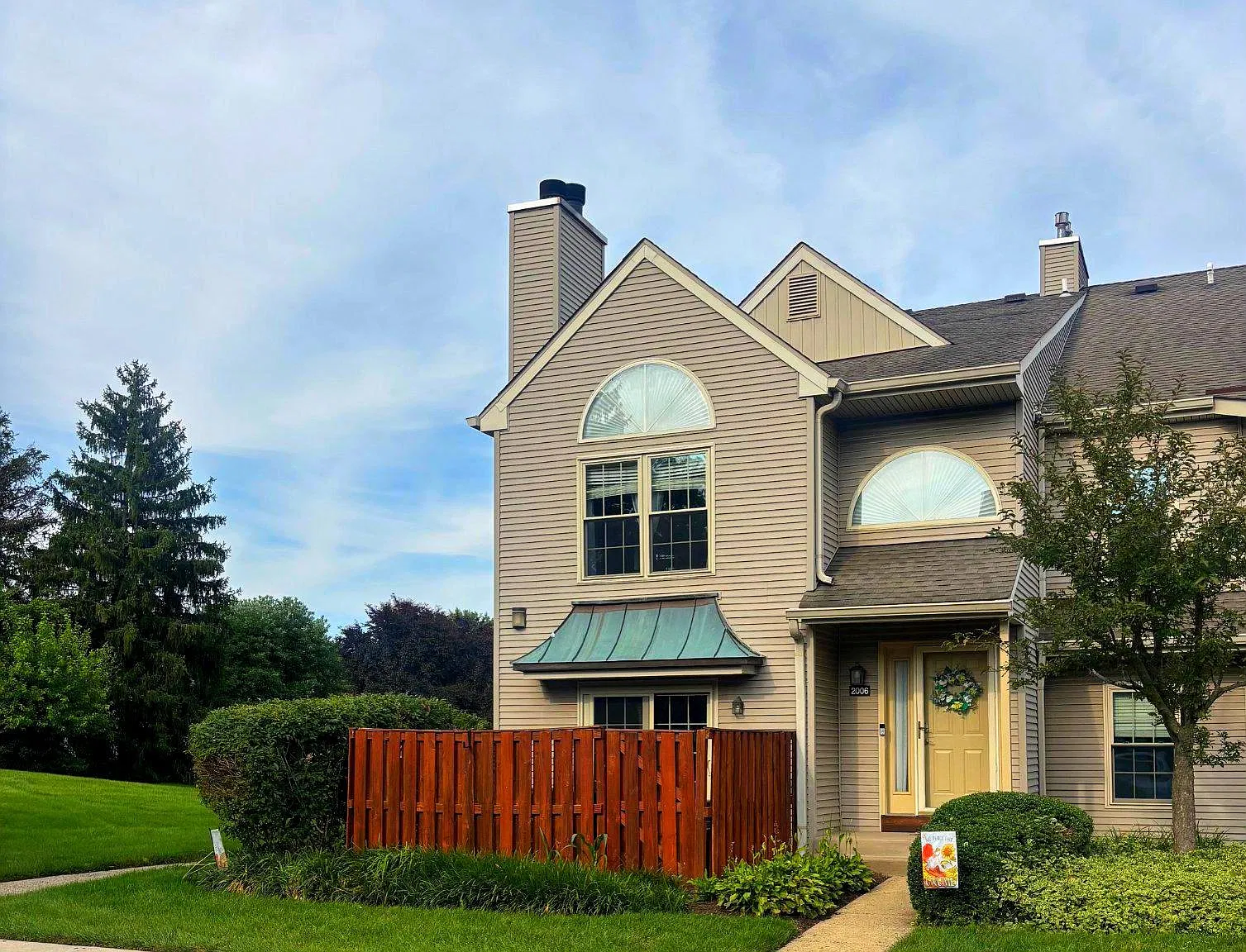 2 bed, 2.0 bath, 1550 sqft, $2,650 — Photo 1