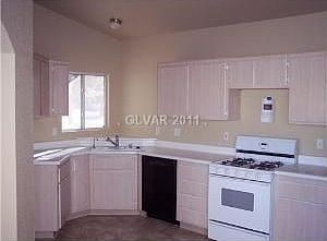 5th image of 4522 Buddy Holly Ct