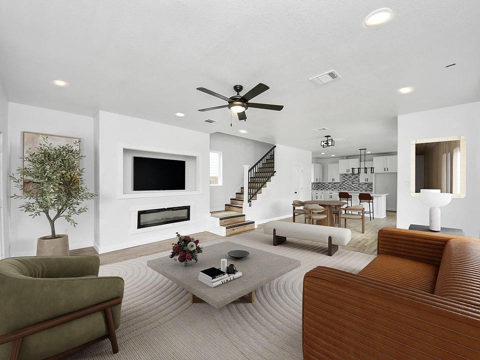 1st image of 953 Ringold St