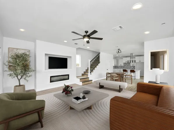 953 Ringold St, Houston, TX 77088