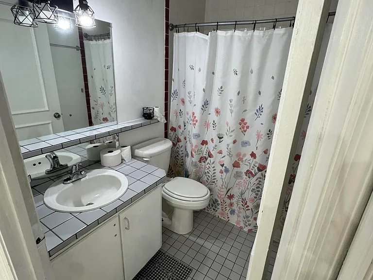 1220 Cheney Hwy #D — Photo 11