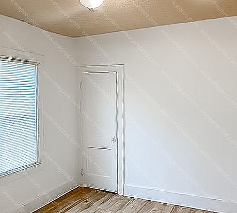 5th image of 14897 Tuller St
