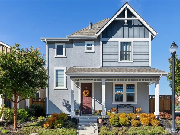 19102 Fallingwater Ln, Marina, CA 93933