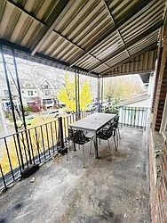 Rented by R New York