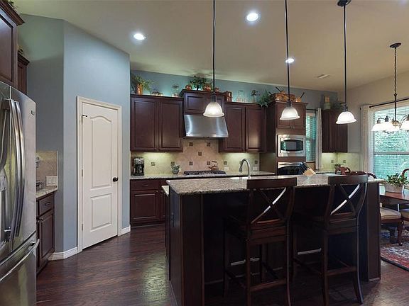 5th image of 20710 Elderwood Terrace Dr