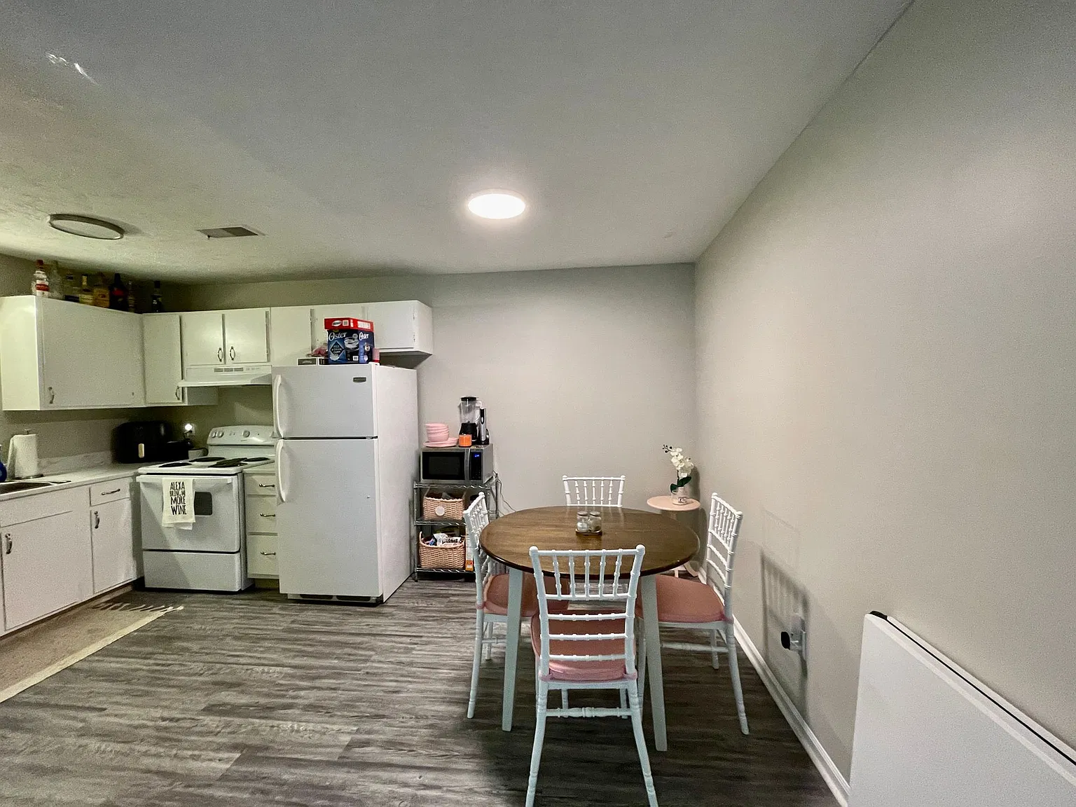 Lovely Condo off Alumni Drive Coming Soon!! — Photo 4
