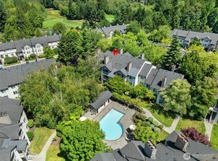 12303 Harbour Pointe Blvd UNIT EE305, Mukilteo, WA 98275