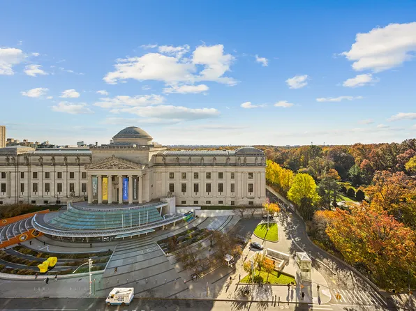 135 Eastern Parkway image 2 of 20