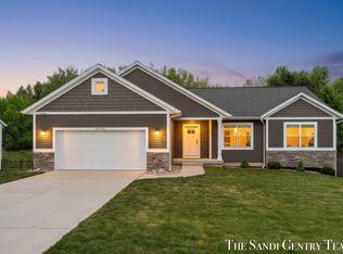 10775 Lance Ave, Allendale, MI 49401