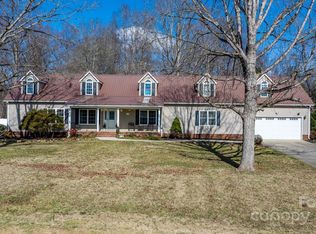 468 White Oak Branch Rd, Statesville, NC 28625