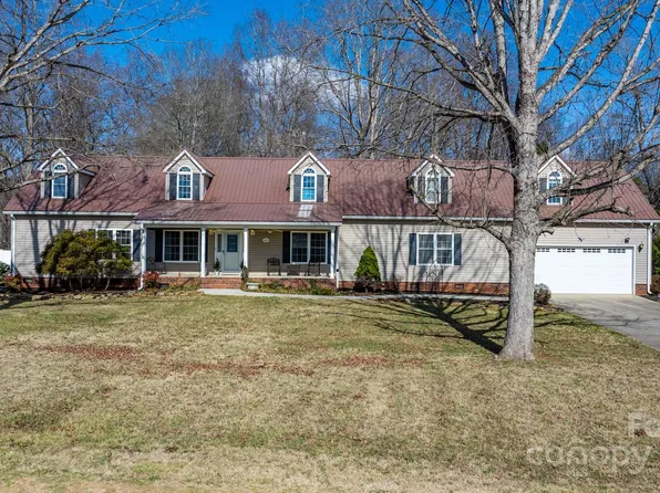 468 White Oak Branch Rd, Statesville, NC 28625