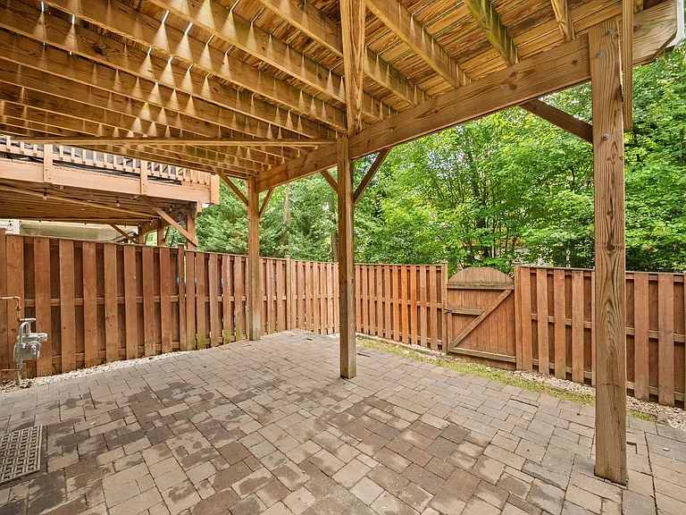 1431 Occoquan Heights Ct — Photo 51
