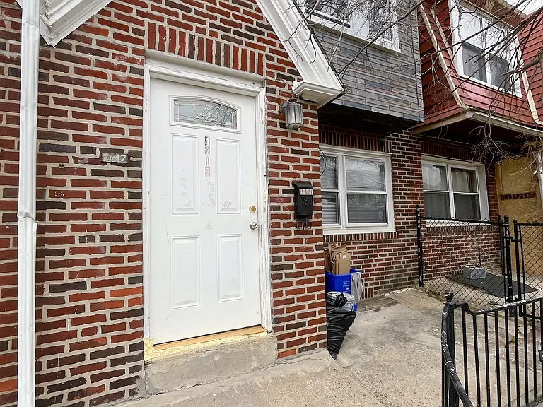 4717 Vista St — Photo 16