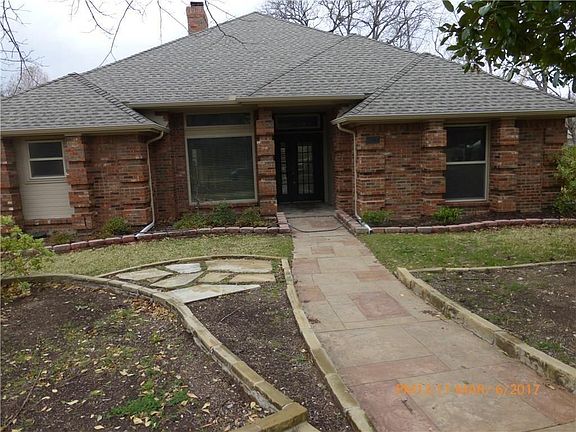 5th image of 3211 Foxcreek Dr