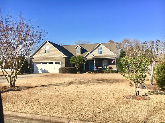 100 Cobblestone Lane 