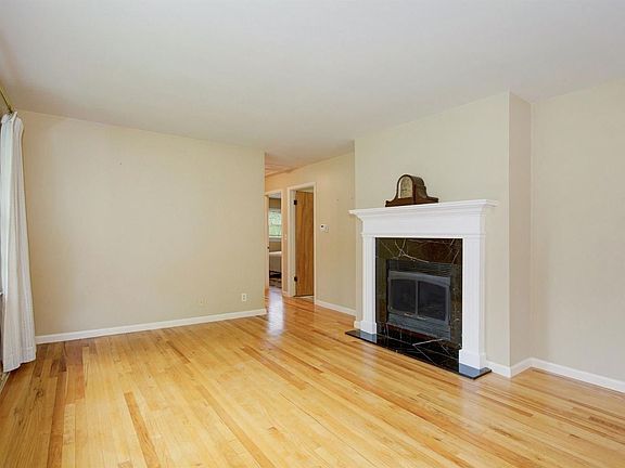 5th image of 617 Northside Ave