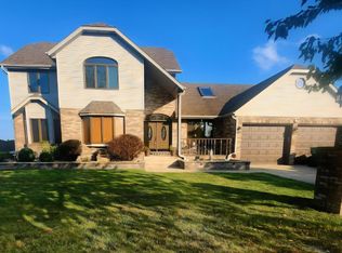 1407 Tyler Ct, Crown Point, IN 46307