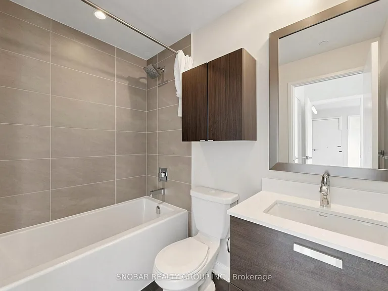 11 Bogert Ave #1106 — Photo 34