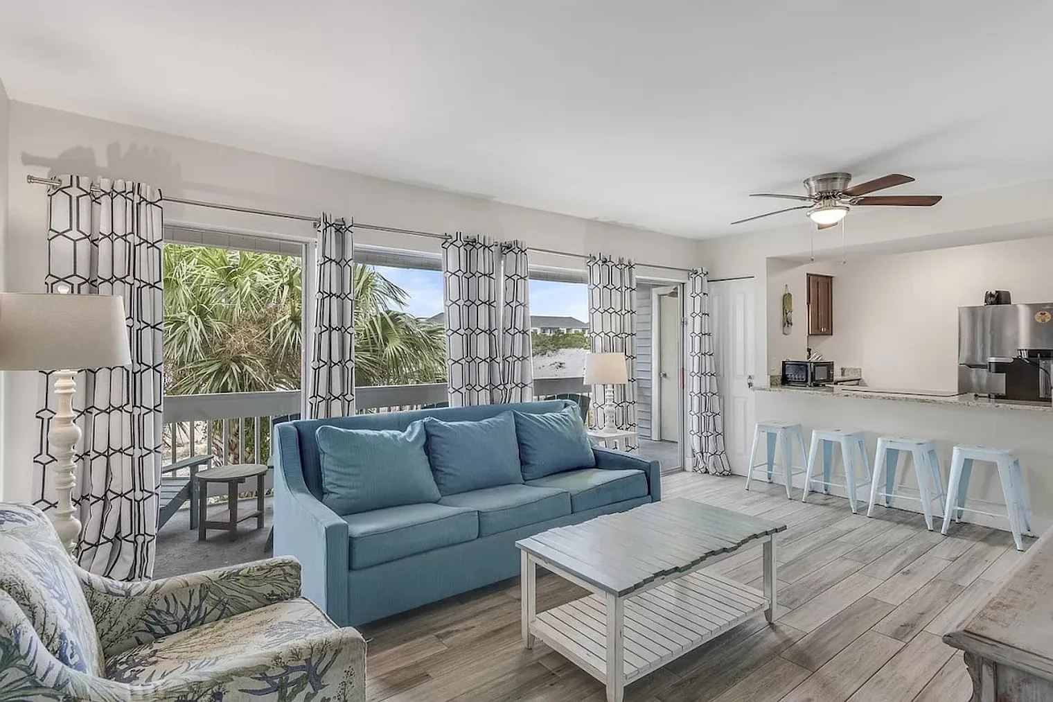 1 bed, 1.0 bath, 699 sqft, $1,659 — Photo 1