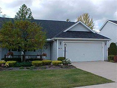 2nd image of 7198 Lilac Ct #4B