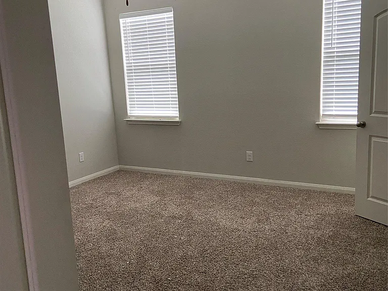 509 Congress Way — Photo 20