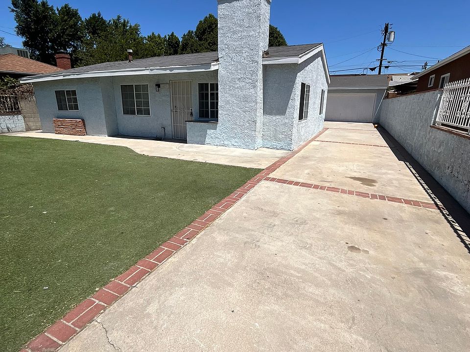 1st image of 15239 Covello St #1/2