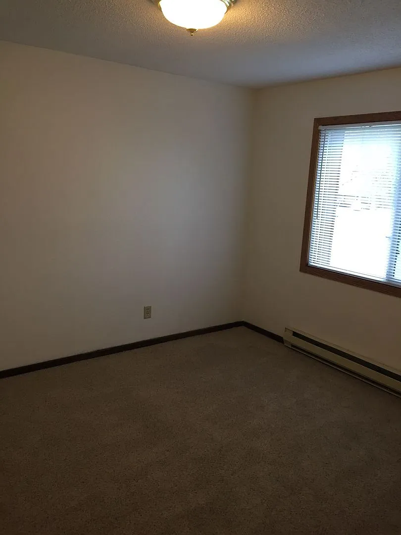 Two Bedroom Apartment — Photo 4