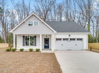 243 Double Eagle Rd, Burgaw, NC 28425