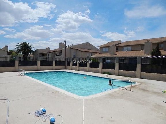 3rd image of 3769 Carlyle Dr APT 156