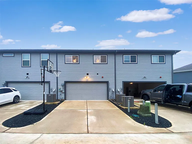 11922 Amber Oak Way — Photo 38