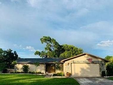 1st image of 2207 Toniwood Ln