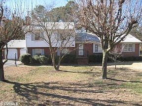 1st image of 7333 Lark Cir