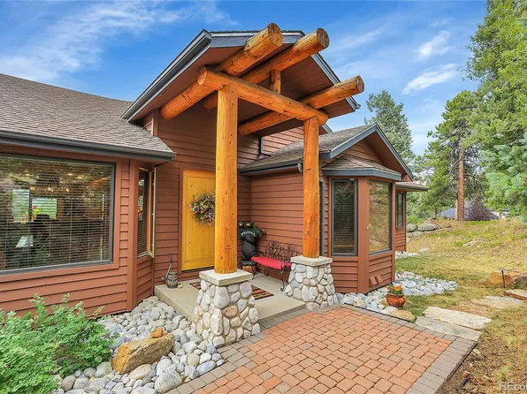 7790 S Homesteader Drive, Morrison, CO 80465