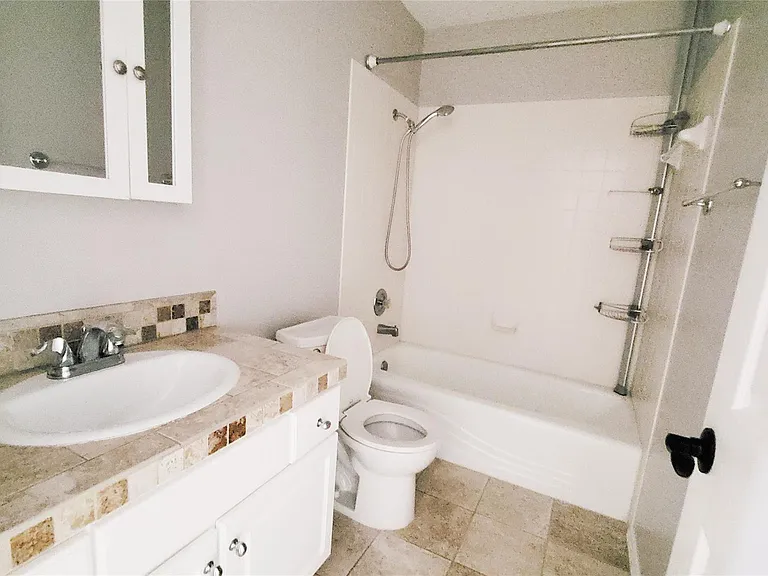 201 Rio Vista Dr — Photo 22