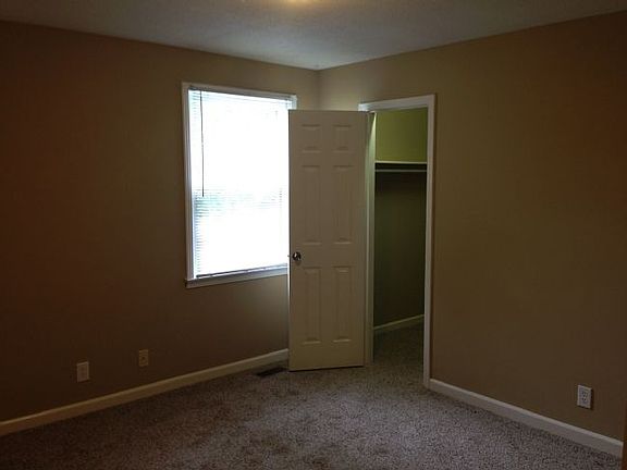 5th image of 1485 Nichols Dr