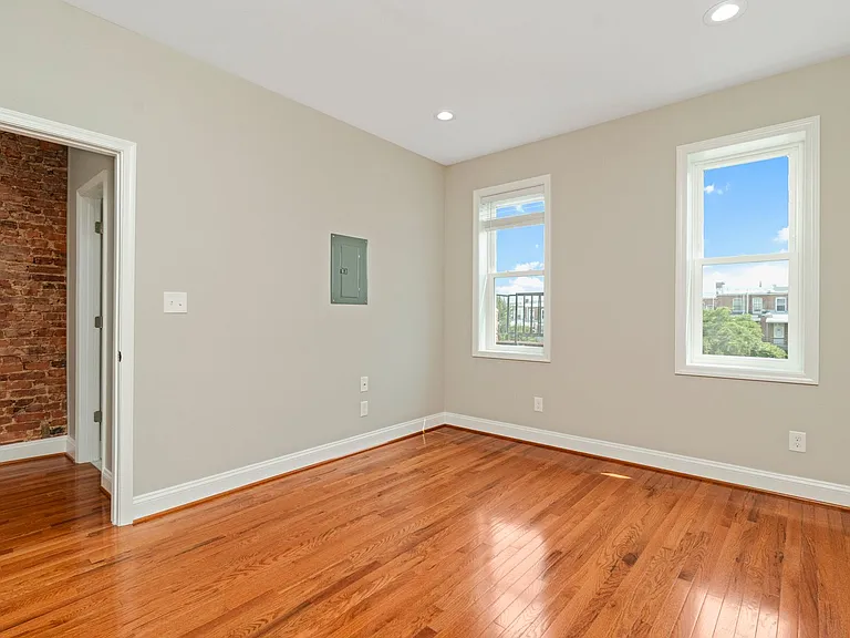3015 N Calvert St #3 — Photo 18