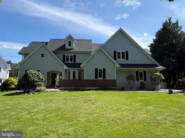 116 Ashford Dr, Chadds Ford, PA 19317