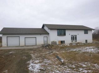 5101 33rd Ave SE, Minot, ND 58701