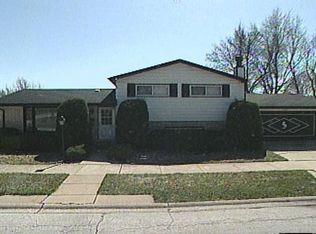 15200 Blackstone Ave, Dolton, IL