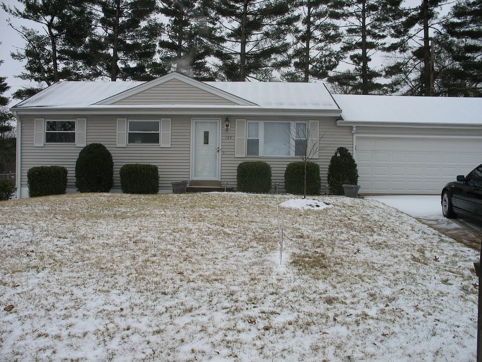 164 E Donaldson Dr photo 1